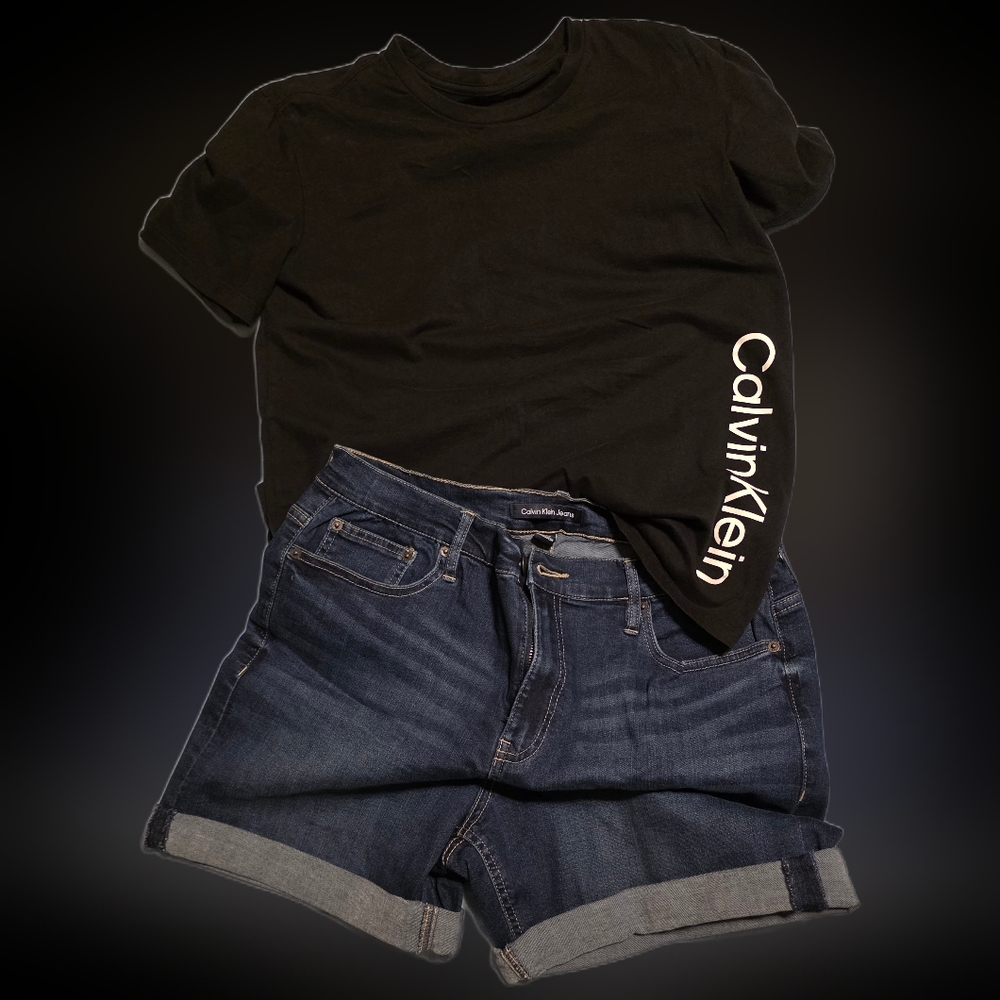 Calvin Klein Short Set